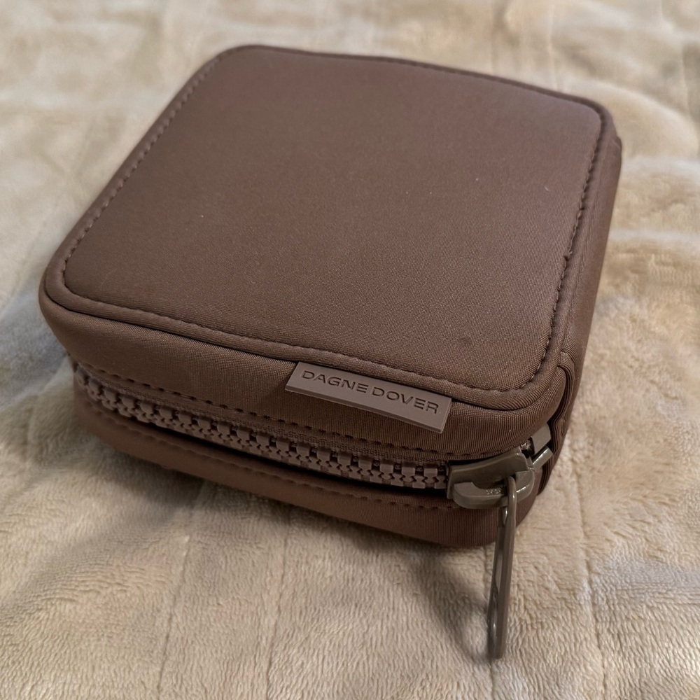 Dagne Dover Brown Travel Jewelry Case